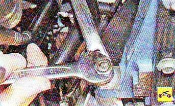 Замена прокладок впускной трубы и катколлектора